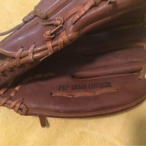 Top Grain Cowhide Leather Baseball Glove - Classic Brown